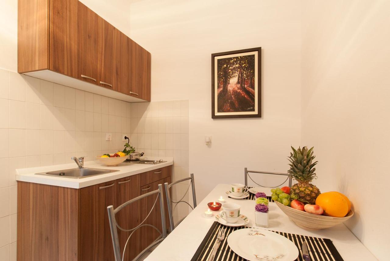 Weis Apartments โรวีน ห้อง รูปภาพ